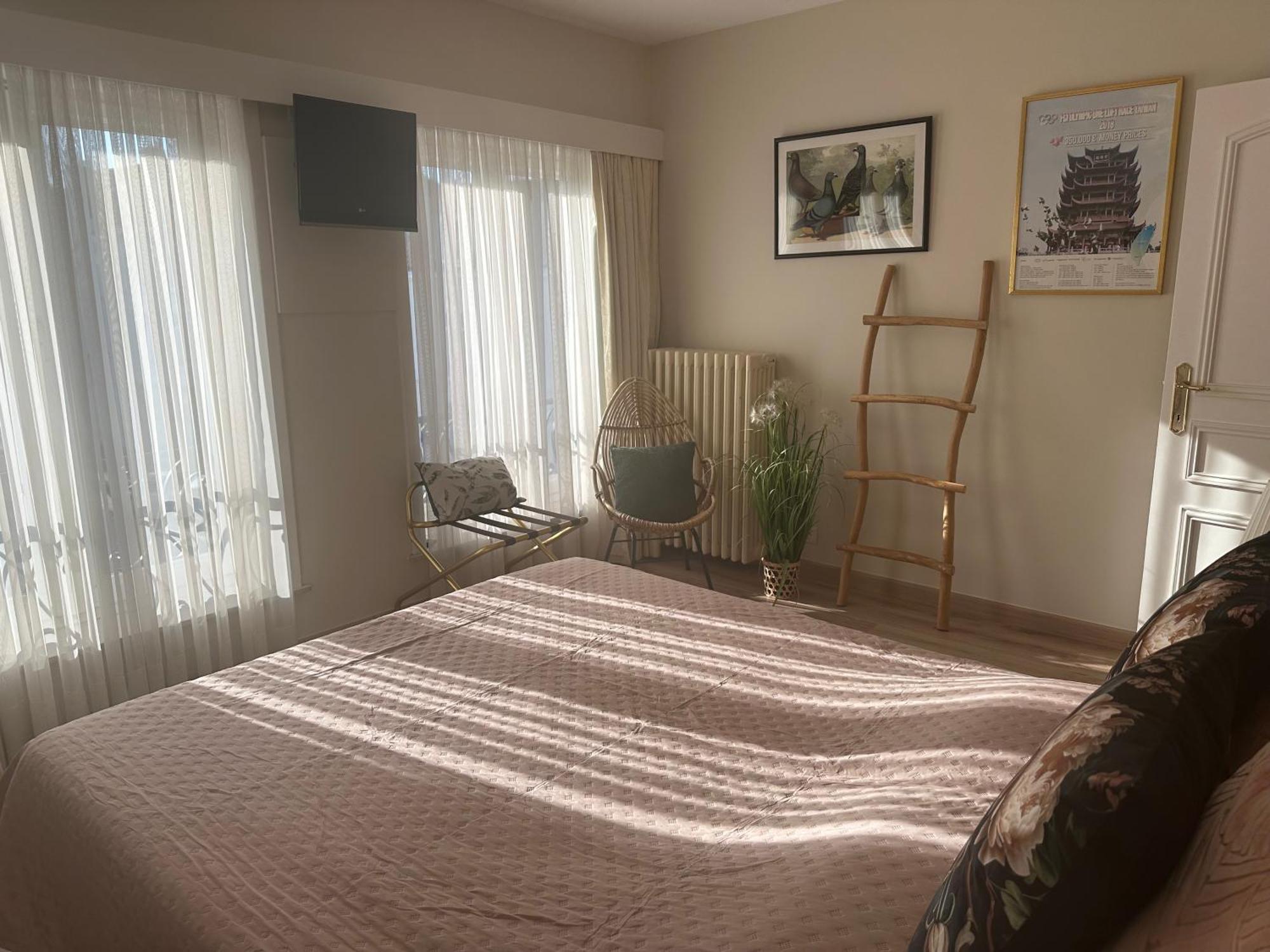 Guesthouse Saint-Jean بروج المظهر الخارجي الصورة