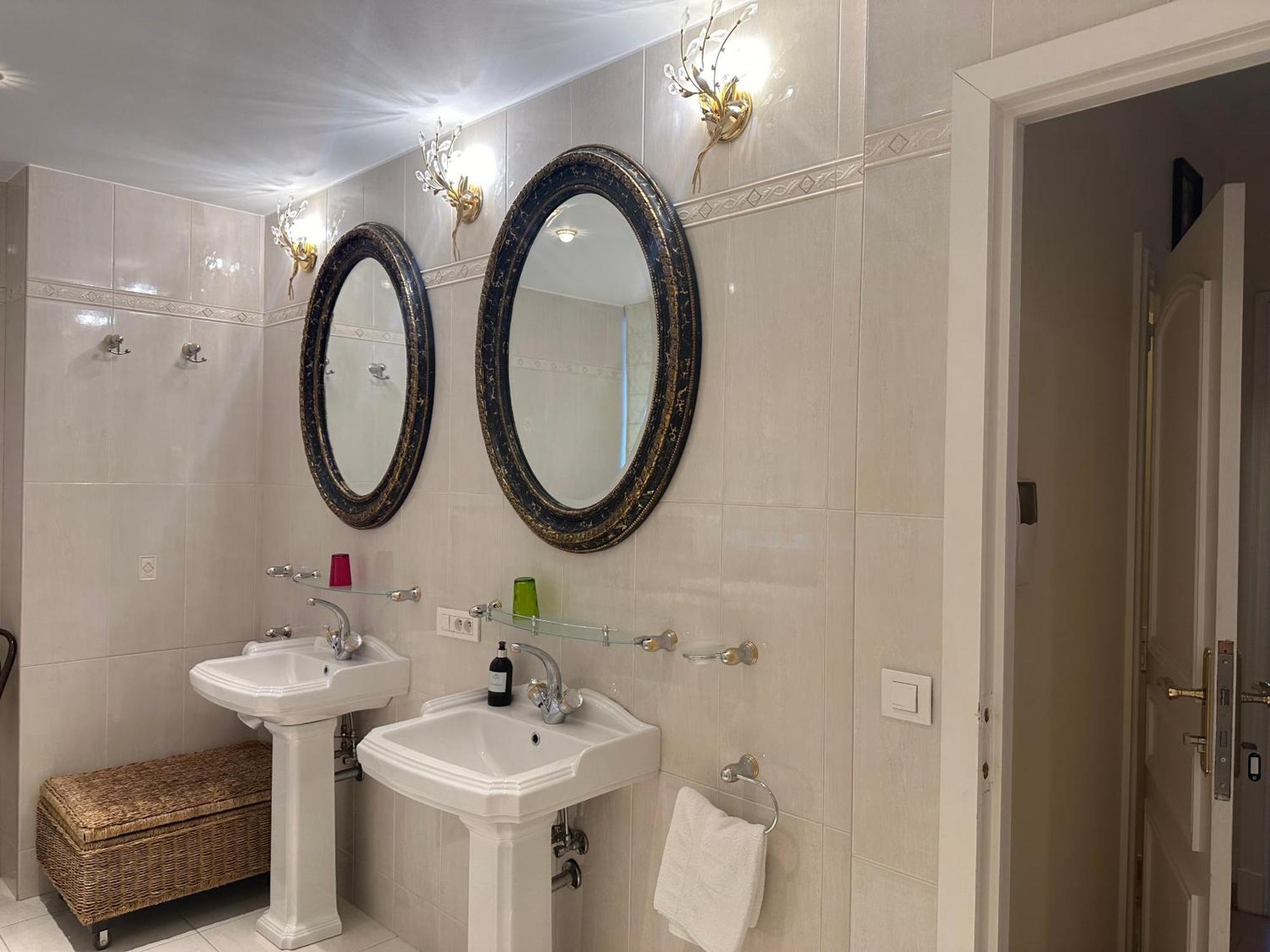 Guesthouse Saint-Jean بروج المظهر الخارجي الصورة